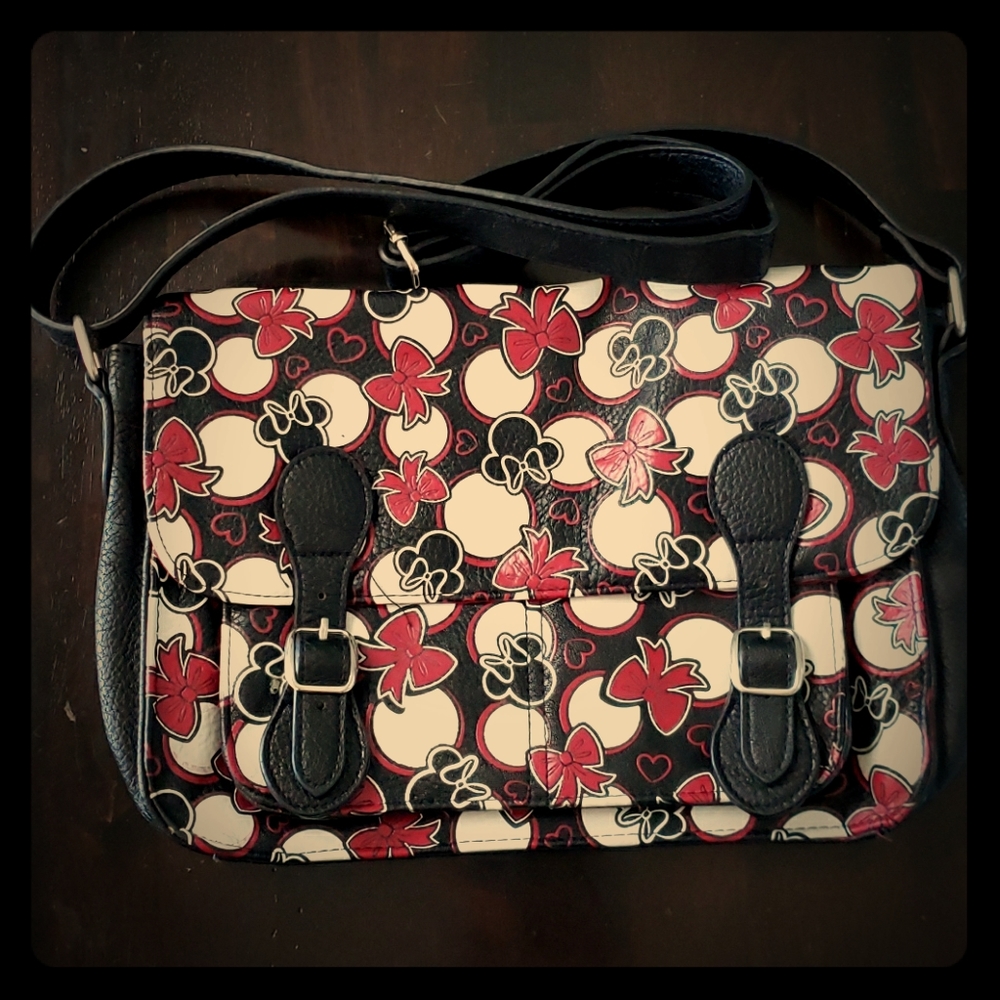 Disney minnie mouse purse/crossbody bag